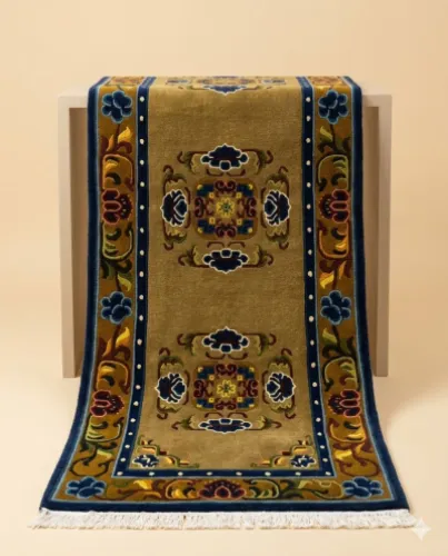 Tibetan Floral Medallion Runner – Khaki Field